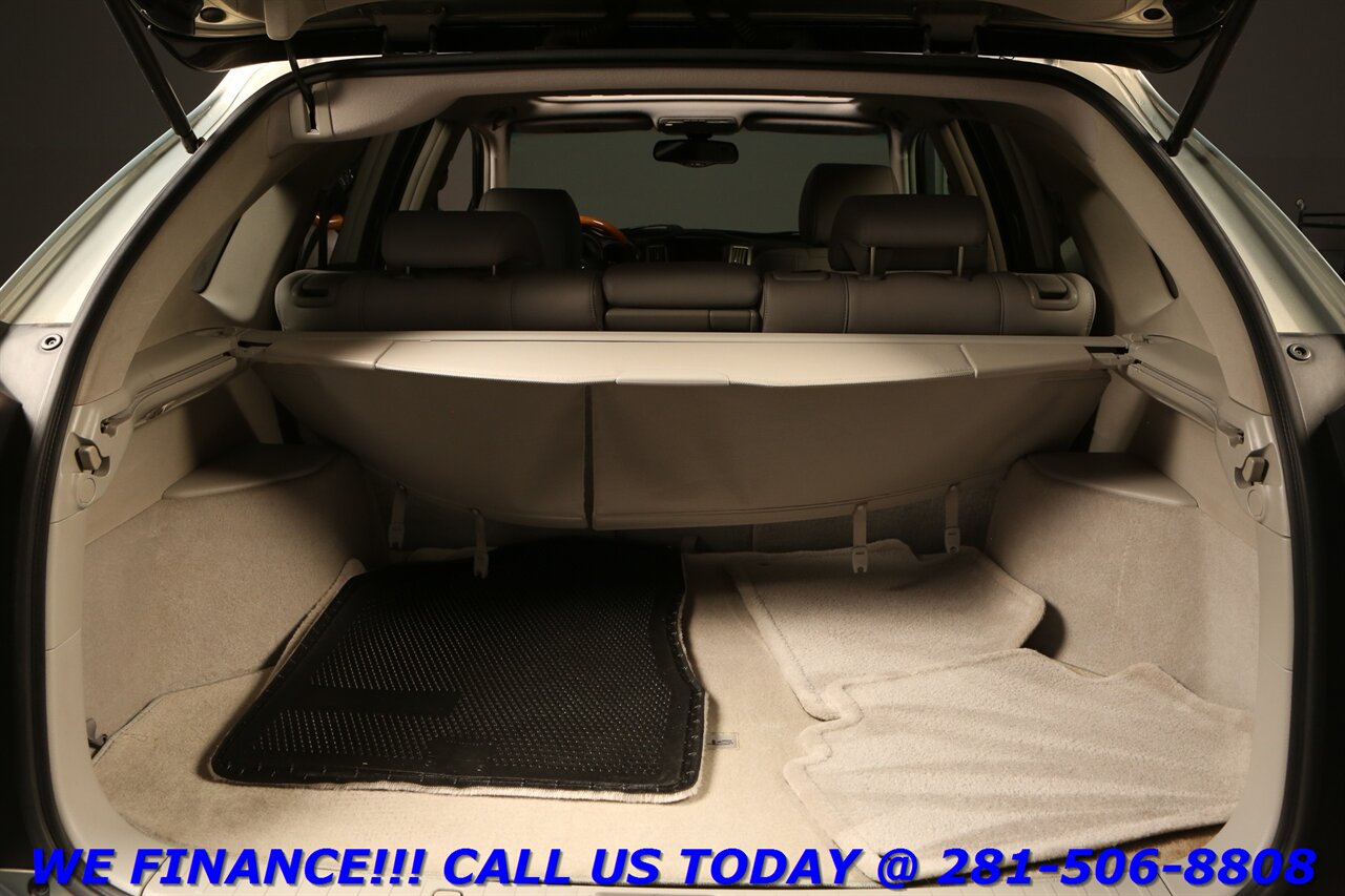 2006 Lexus LEXUS RX 330 NAVIGATION PREM PLUS PKG SUN CAMERA HEATSEAT - Photo 23 - Houston, TX 77031
