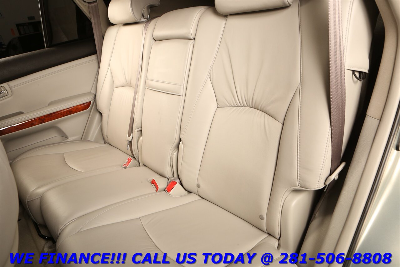 2006 Lexus LEXUS RX 330 NAVIGATION PREM PLUS PKG SUN CAMERA HEATSEAT - Photo 22 - Houston, TX 77031