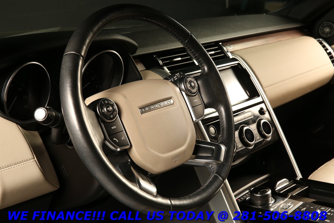 2017 Land Rover Discovery 2017 HSE LUX AWD 7PASS NAV PANO BLIND 3ROW 79K MLS   - Photo 10 - Houston, TX 77031