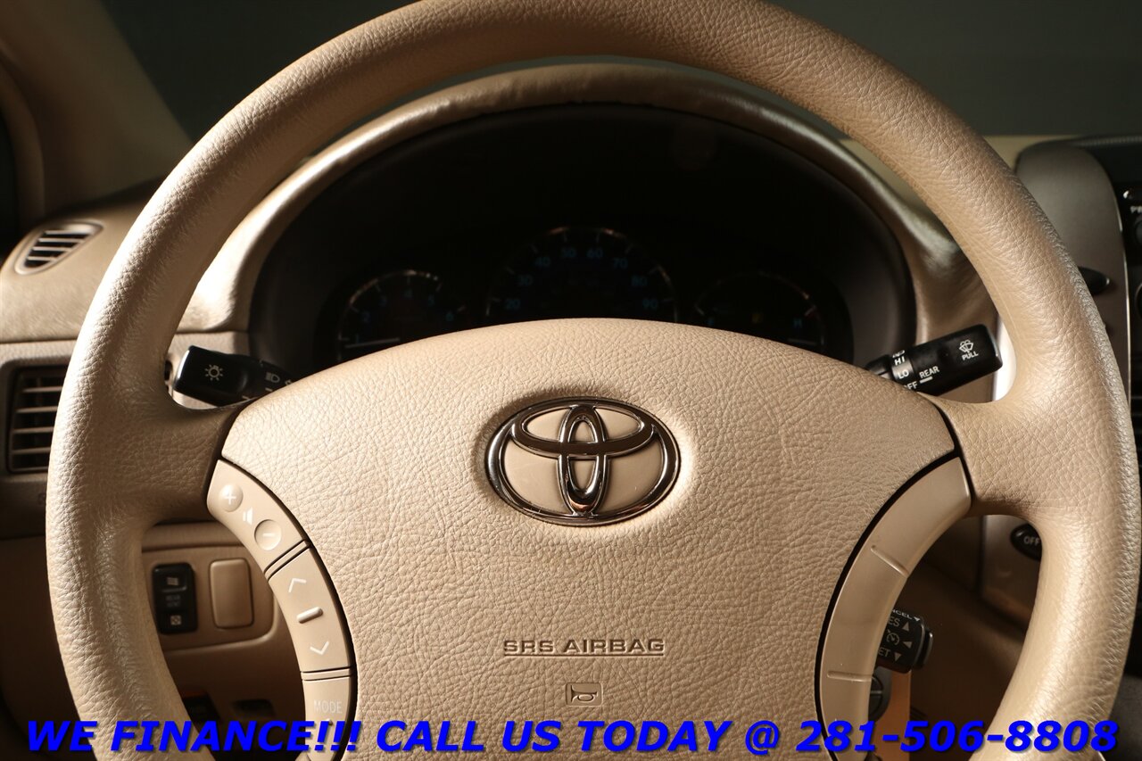 2006 Toyota Sienna 2006 LE 8PASS DVD ROOF RACK CRUISE 16K MILES!!! - Photo 13 - Houston, TX 77031