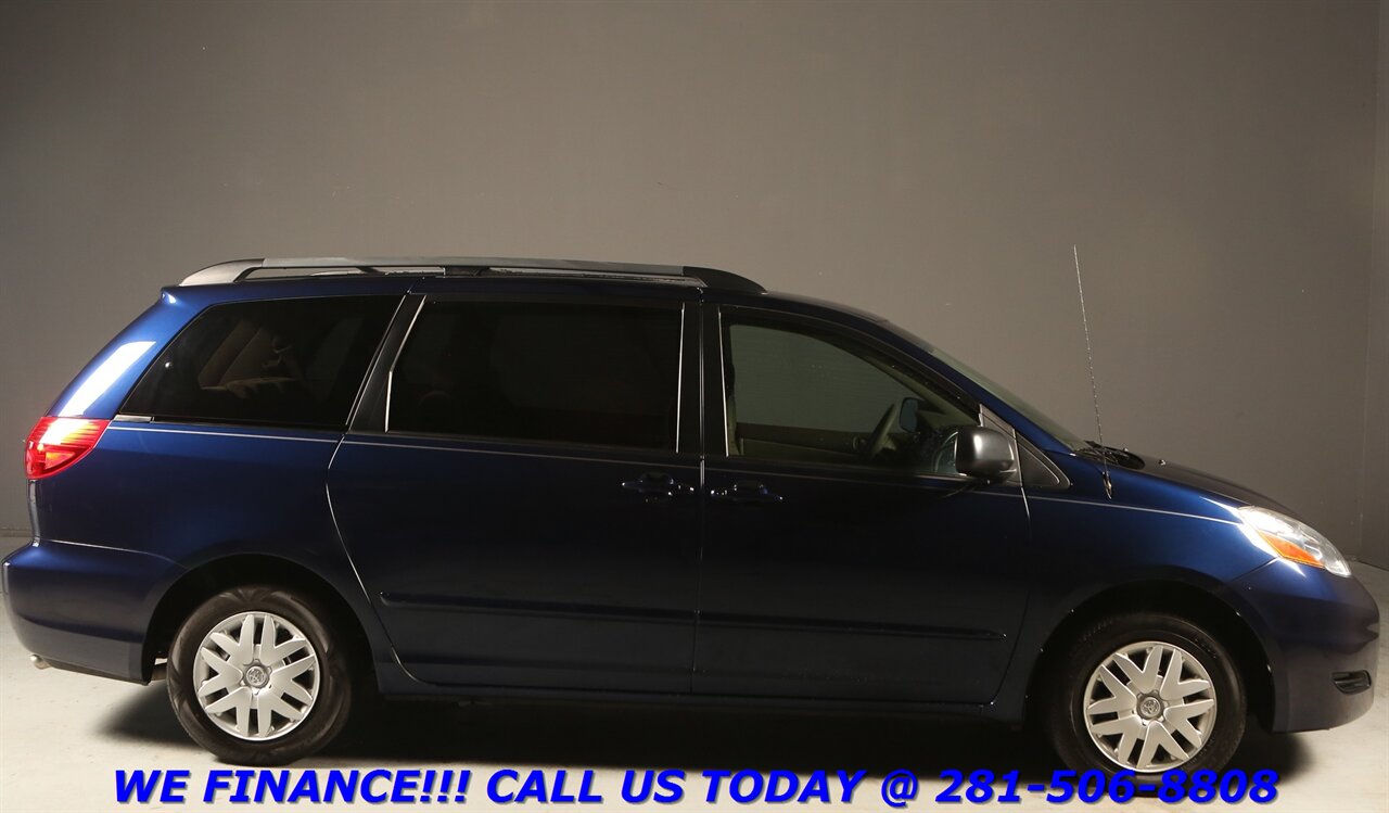 2006 Toyota Sienna 2006 LE 8PASS DVD ROOF RACK CRUISE 16K MILES!!! - Photo 26 - Houston, TX 77031