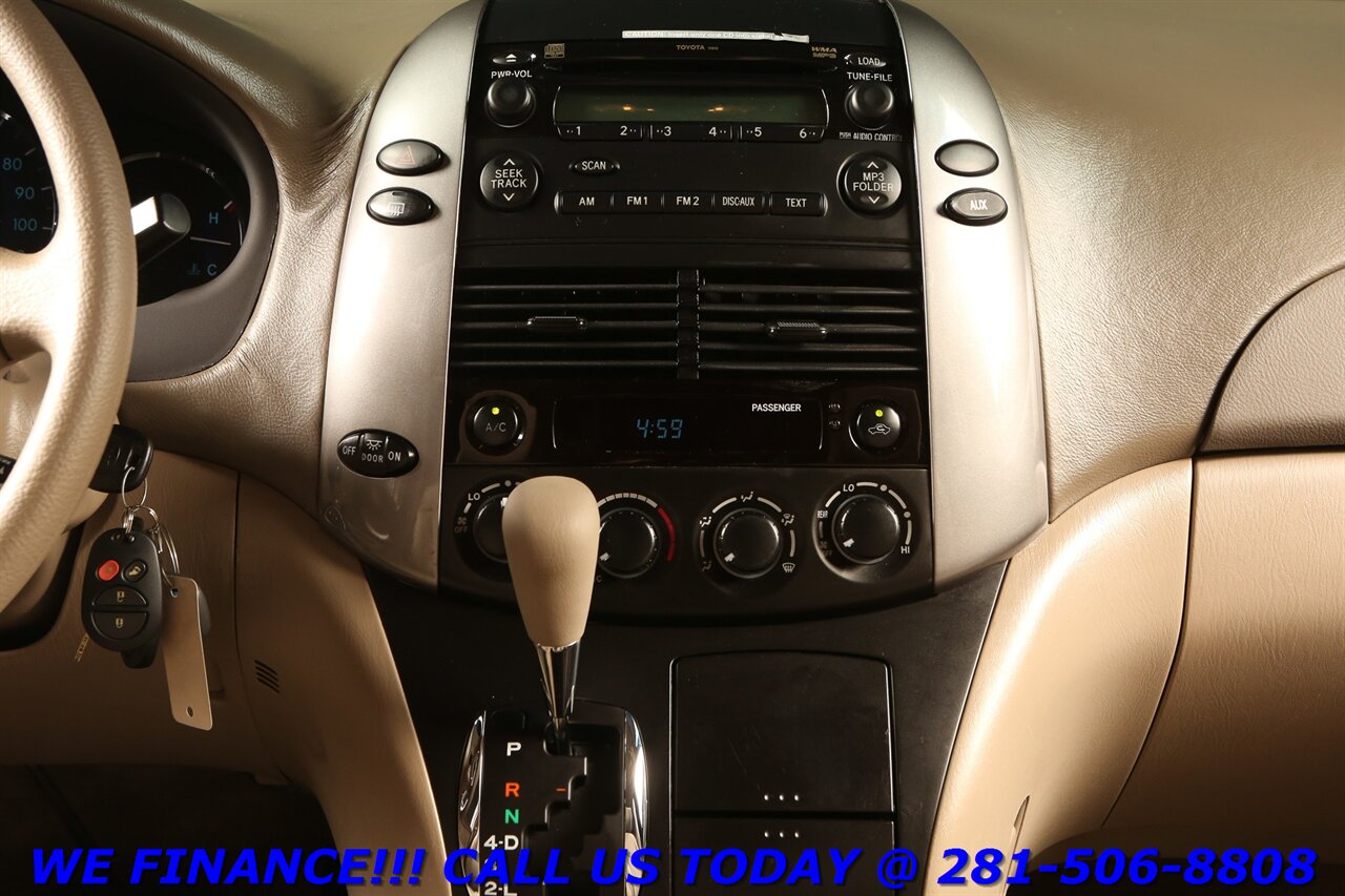 2006 Toyota Sienna 2006 LE 8PASS DVD ROOF RACK CRUISE 16K MILES!!! - Photo 15 - Houston, TX 77031