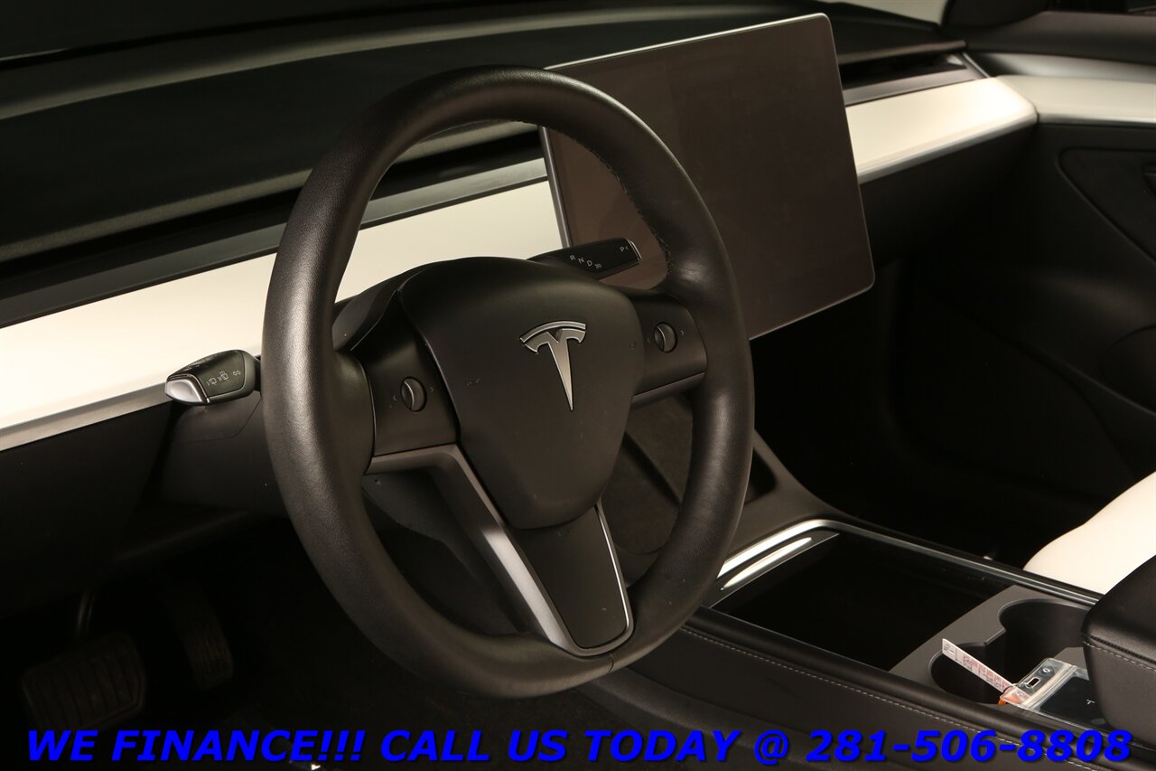 2022 Tesla Model 3 2022 FSD3 AUTOPILOT PANOROOF $4K IRS REBATE - Photo 10 - Houston, TX 77031