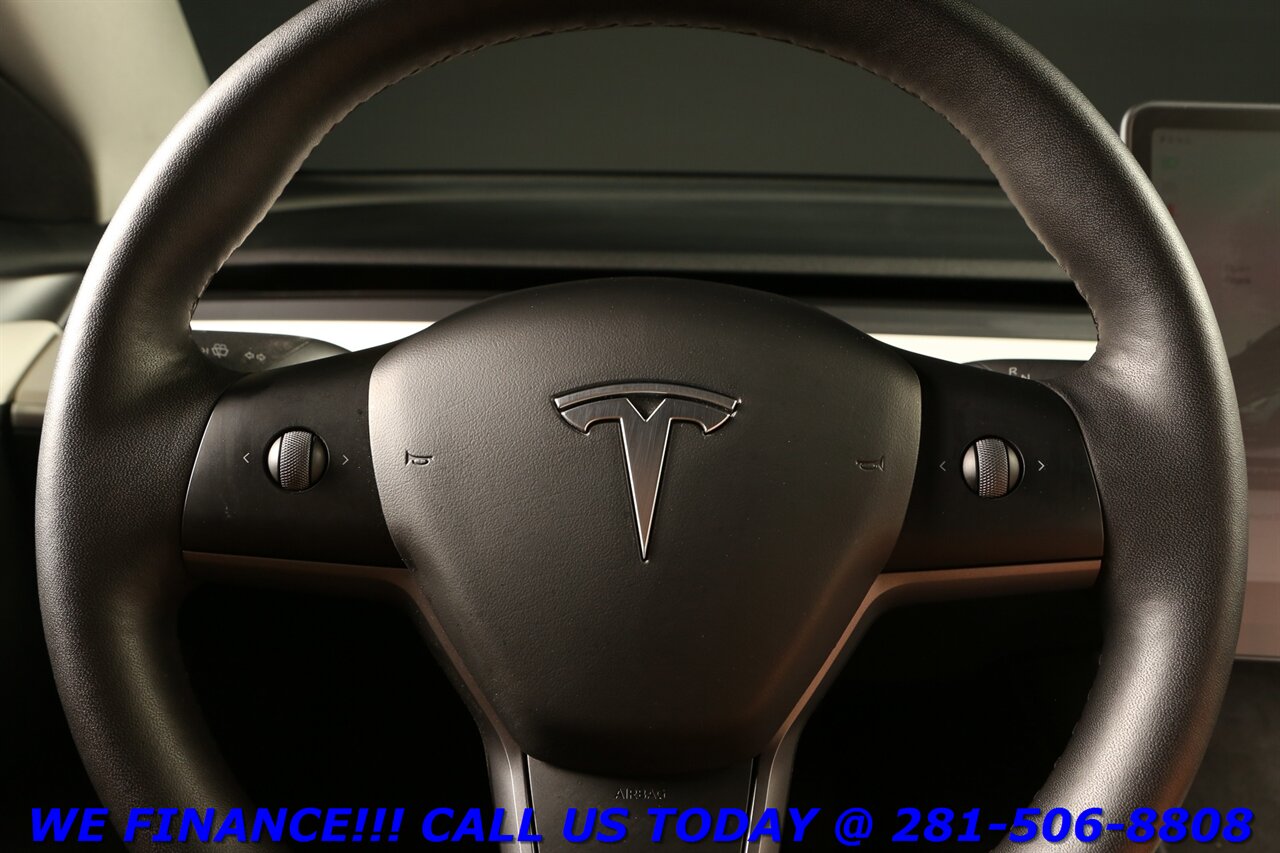2022 Tesla Model 3 2022 FSD3 AUTOPILOT PANOROOF $4K IRS REBATE - Photo 14 - Houston, TX 77031