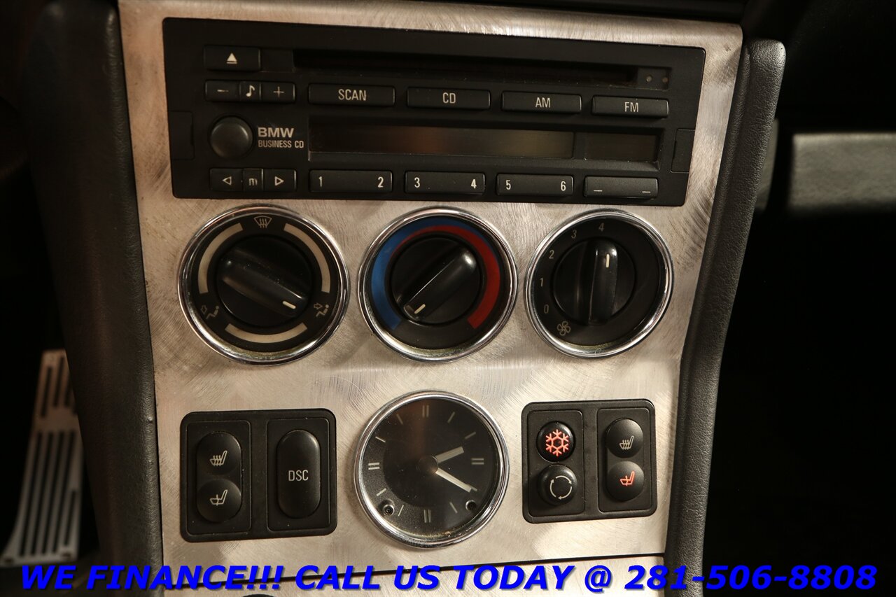 2002 BMW Z3 2002 CONVERTIBLE MANUAL 5-SPEED HEATSEAT 17 "ALLOYS   - Photo 22 - Houston, TX 77031