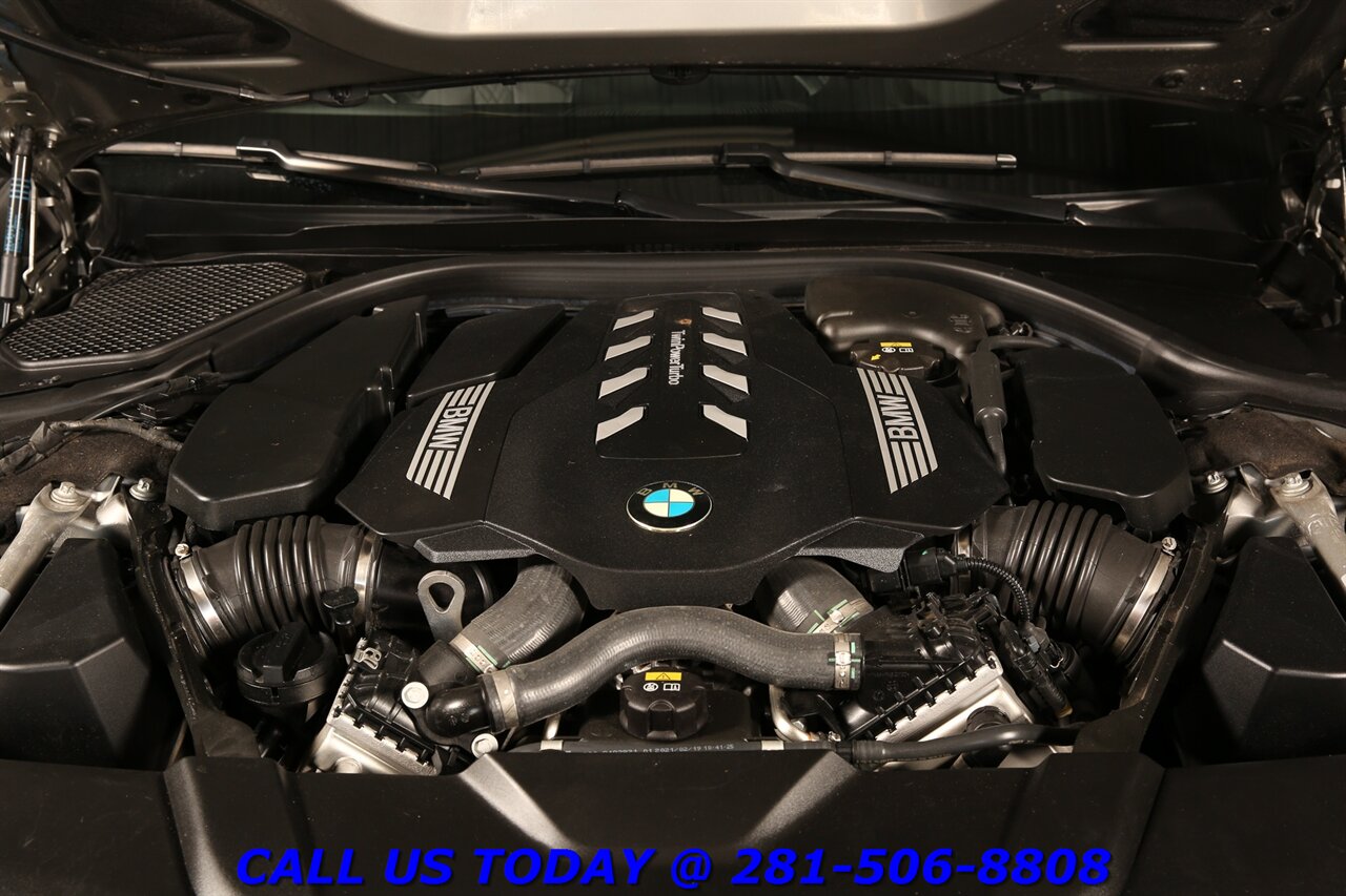 2022 BMW 2022 750i xDrive M-Sport AWD LED-PANO DRIVEASST PR - Photo 25 - Houston, TX 77031
