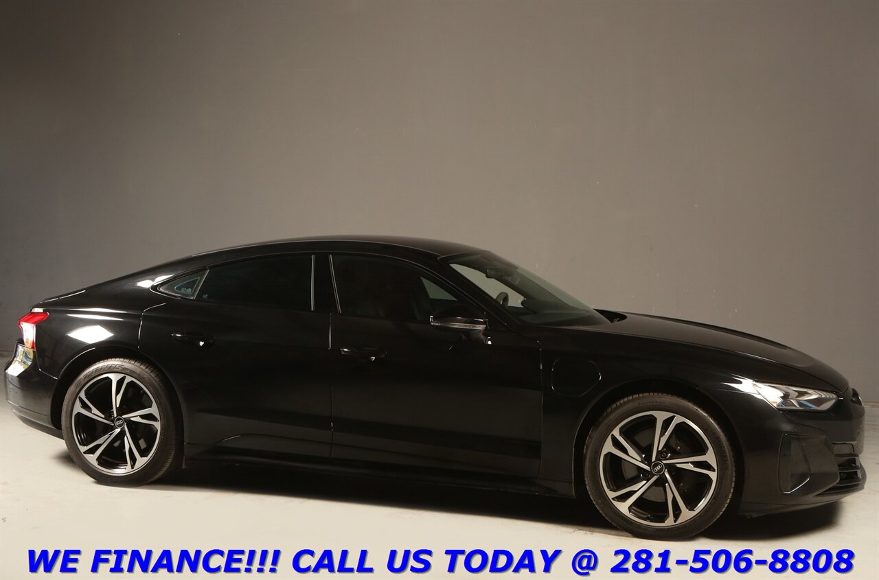 2022 Audi e-tron GT 2022 Quattro NAV PANO CARBONFIBER BLIS CAM WARANTY - Photo 7 - Houston, TX 77031