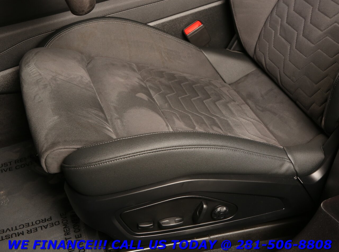 2022 Audi e-tron GT 2022 Quattro NAV PANO CARBONFIBER BLIS CAM WARANTY - Photo 13 - Houston, TX 77031