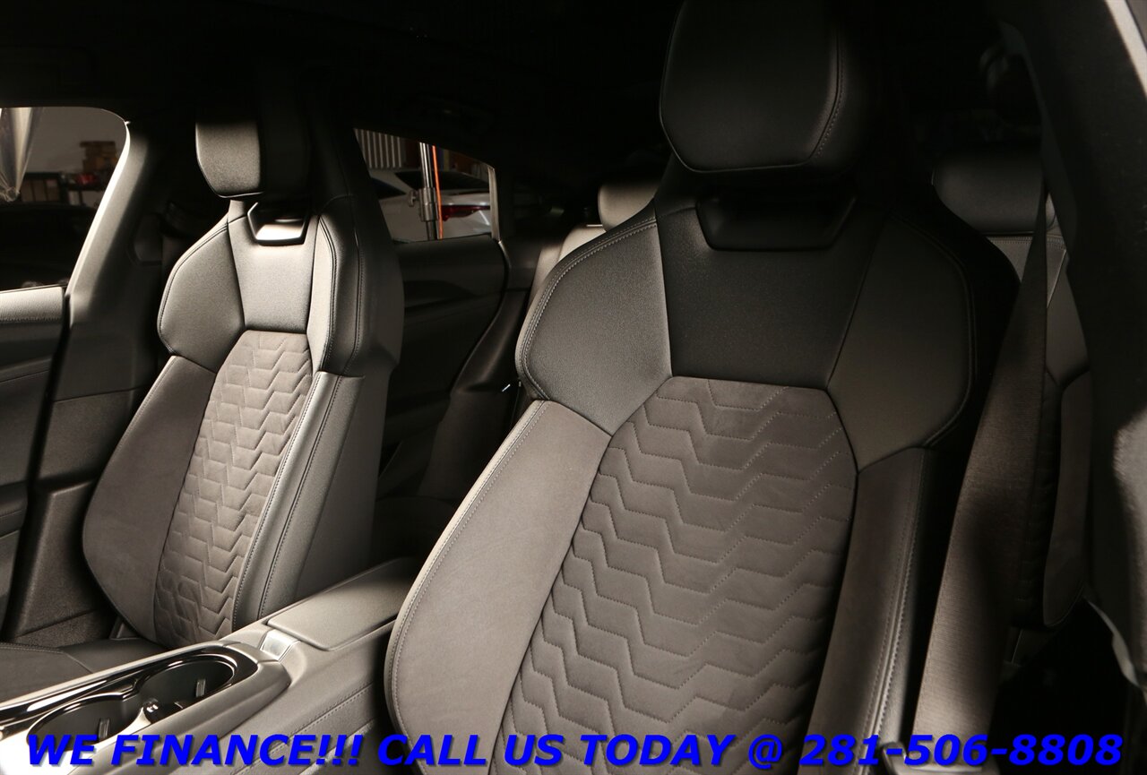 2022 Audi e-tron GT 2022 Quattro NAV PANO CARBONFIBER BLIS CAM WARANTY - Photo 12 - Houston, TX 77031