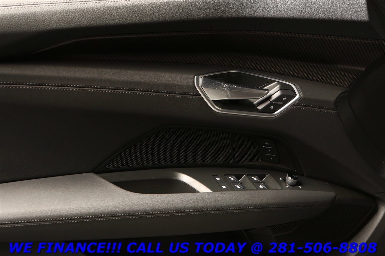 2022 Audi e-tron GT 2022 Quattro NAV PANO CARBONFIBER BLIS CAM WARANTY - Photo 9 - Houston, TX 77031