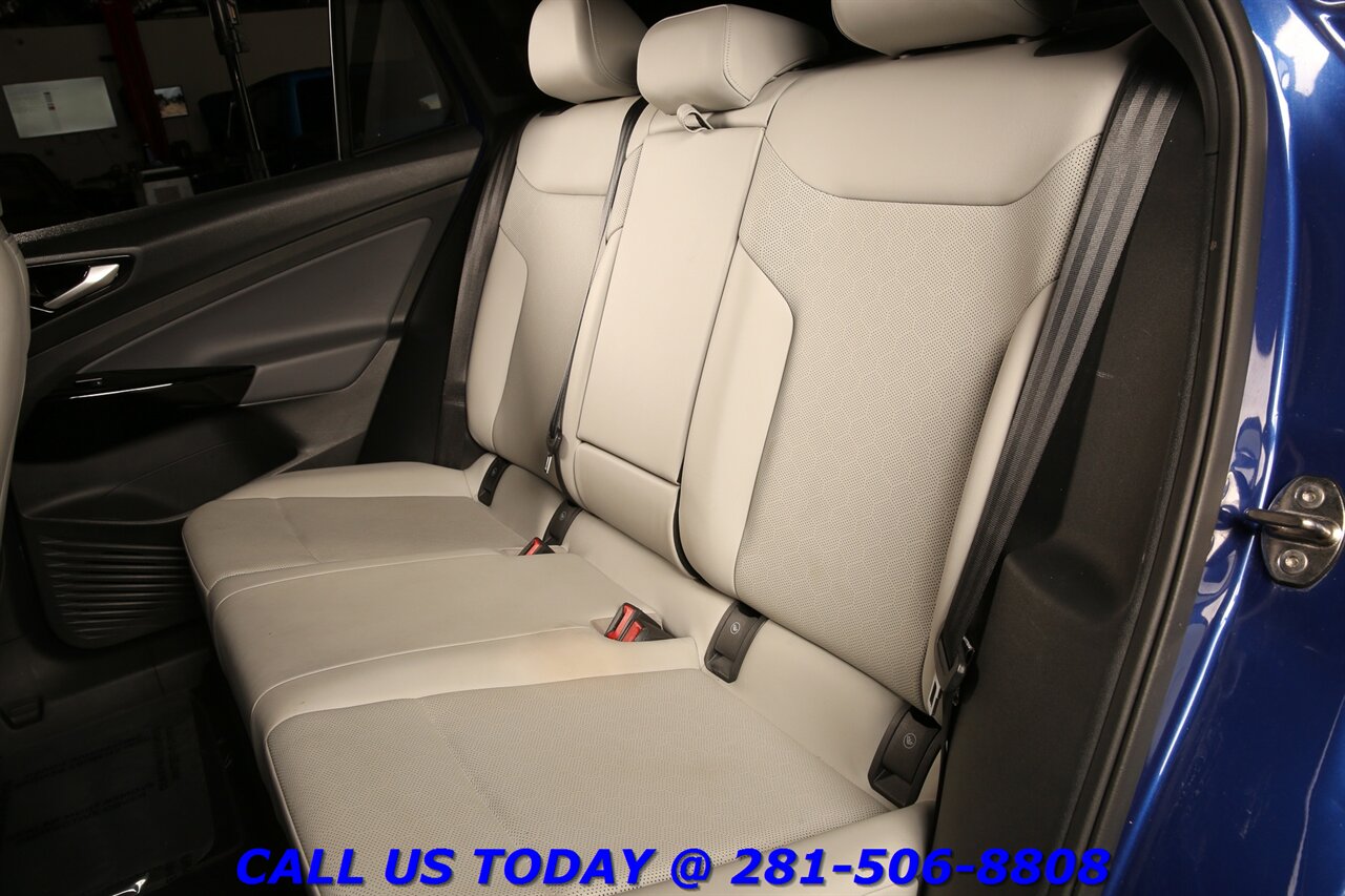 2021 Volkswagen ID.4 Pro S CARPLAY PANO ADAPTIVE CRUISE HEATSEAT 68K Mi - Photo 22 - Houston, TX 77031