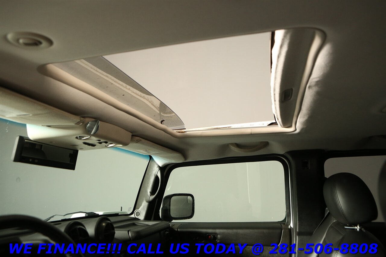 2007 Hummer H2 2007 LUXURY 4x4 NAV SUN HEATSEAT 3RD ROW CAM 77K - Photo 12 - Houston, TX 77031