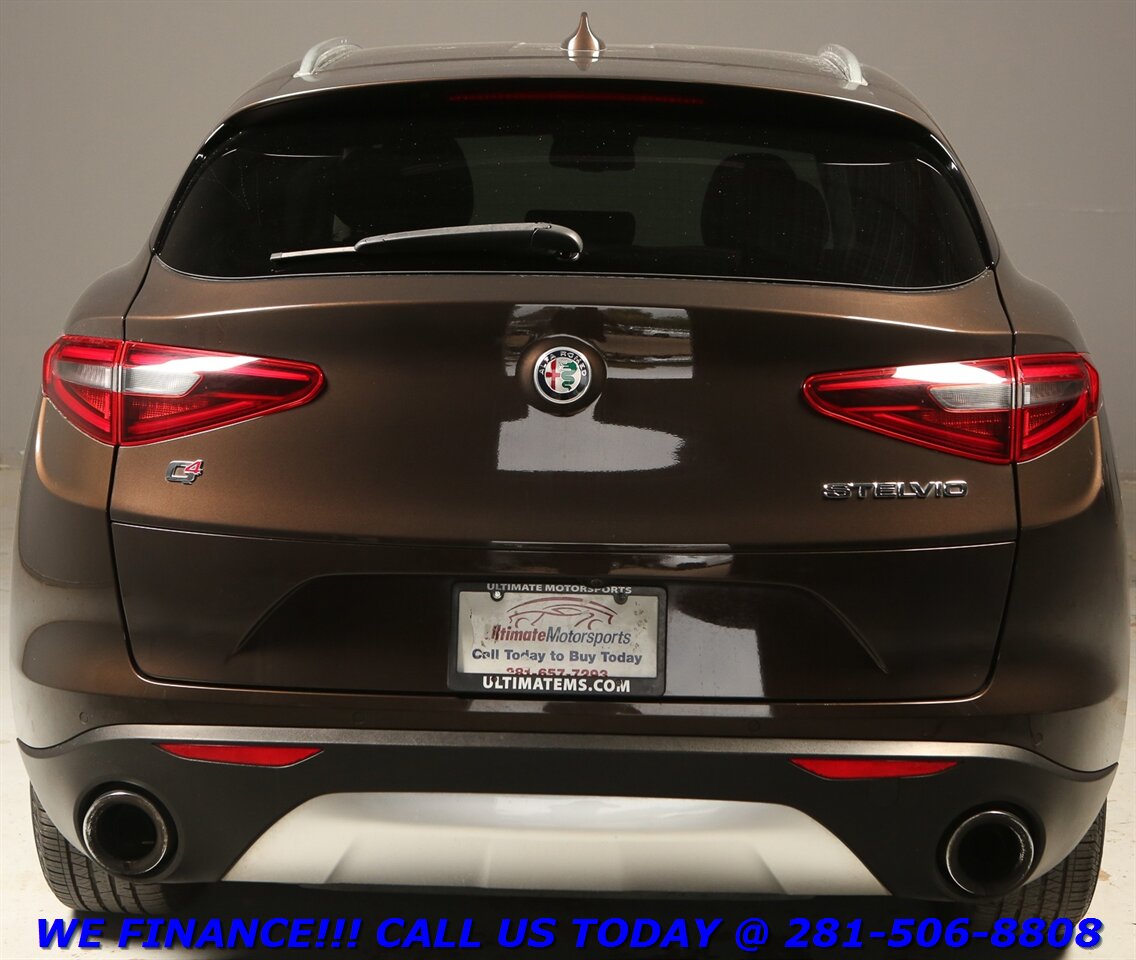 2018 Alfa Romeo Stelvio 2018 Ti AWD NAV BLIND HEATSEAT CAMERA 46K   - Photo 5 - Houston, TX 77031