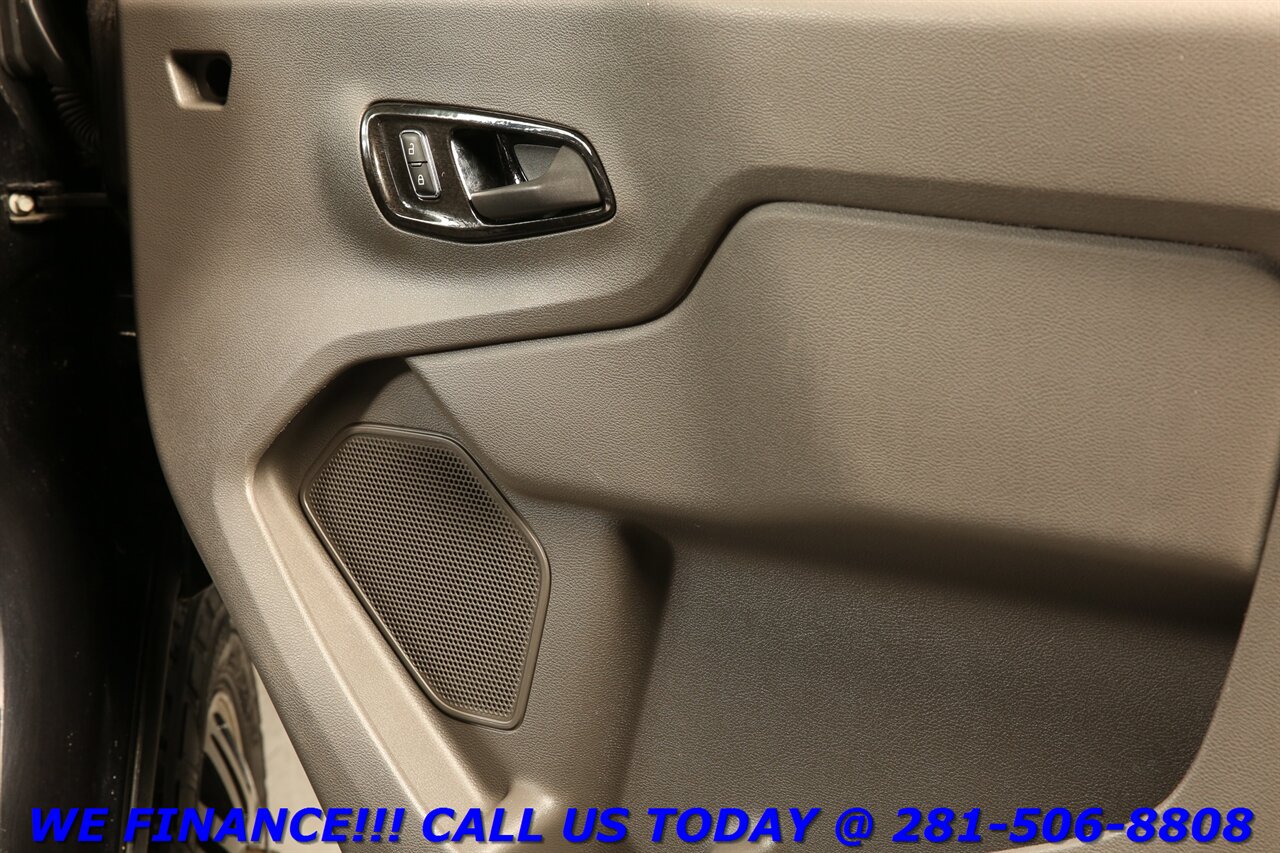 2022 Ford Transit 2022 EXPLORER AWD NAV ADAPT BLIND 9PASS TV 58K MLS - Photo 31 - Houston, TX 77031