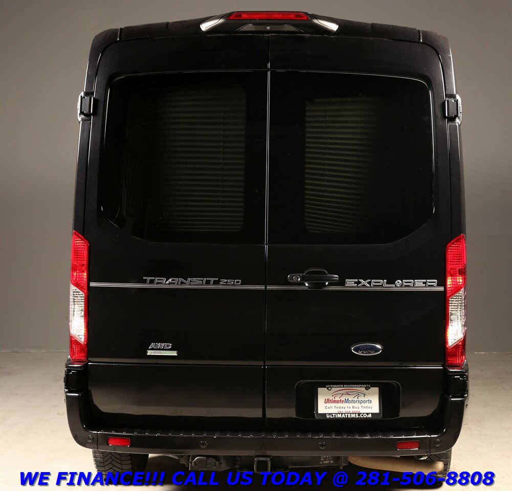 2022 Ford Transit 2022 EXPLORER AWD NAV ADAPT BLIND 9PASS TV 58K MLS - Photo 5 - Houston, TX 77031