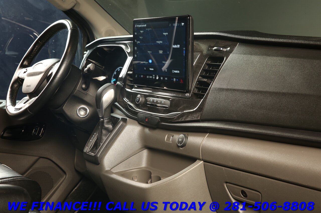 2022 Ford Transit 2022 EXPLORER AWD NAV ADAPT BLIND 9PASS TV 58K MLS - Photo 18 - Houston, TX 77031