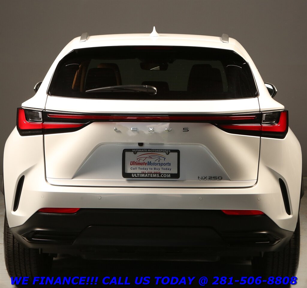 2025 Lexus NX 2025 Premium SUN BLIND HEAT/COOL SEAT 2K MILES!!!   - Photo 5 - Houston, TX 77031