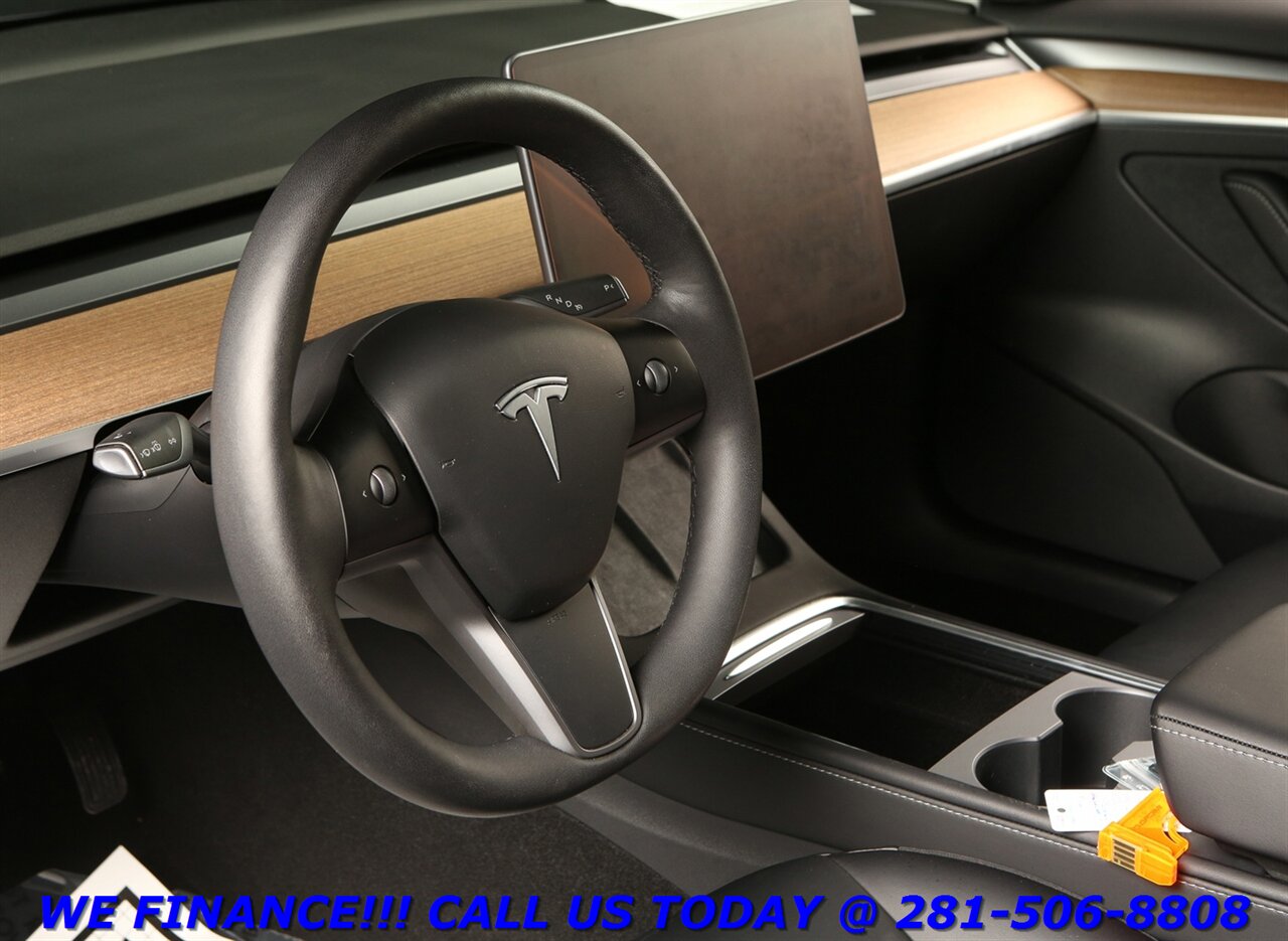2023 Tesla Model 3 2023 FSD3 AUTOPILOT NAV PANO HEATSEAT WOOD 13K MLS   - Photo 10 - Houston, TX 77031