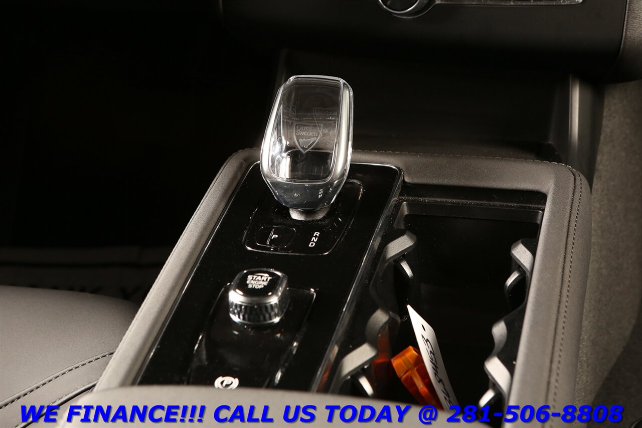 2025 Volvo XC90 2025 B6 AWD 7-PASS NAV PANO BLIS ADAPTCRUSE 360CAM   - Photo 25 - Houston, TX 77031