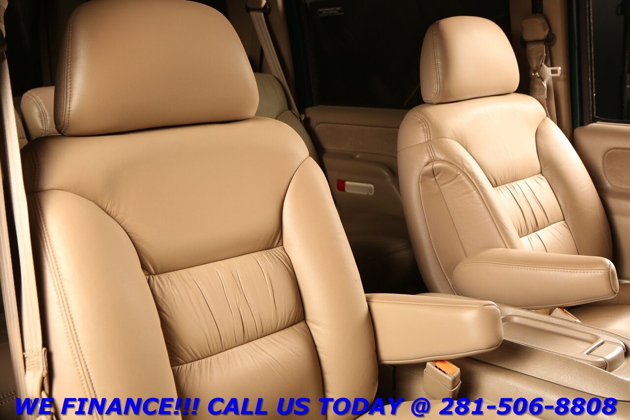 1999 Chevrolet CHEVROLET TAHOE LS 64K SUPER LOW MILES RARE 5.7L V8 - Photo 19 - Houston, TX 77031