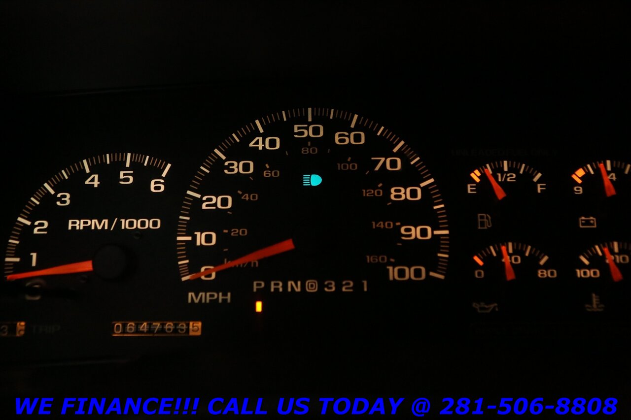 1999 Chevrolet CHEVROLET TAHOE LS 64K SUPER LOW MILES RARE 5.7L V8 - Photo 15 - Houston, TX 77031
