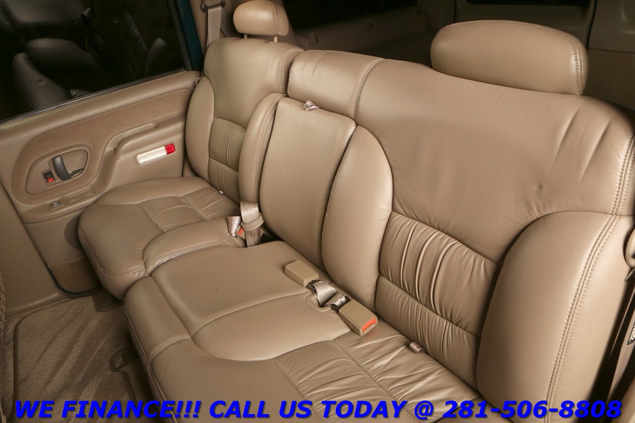 1999 Chevrolet CHEVROLET TAHOE LS 64K SUPER LOW MILES RARE 5.7L V8 - Photo 21 - Houston, TX 77031