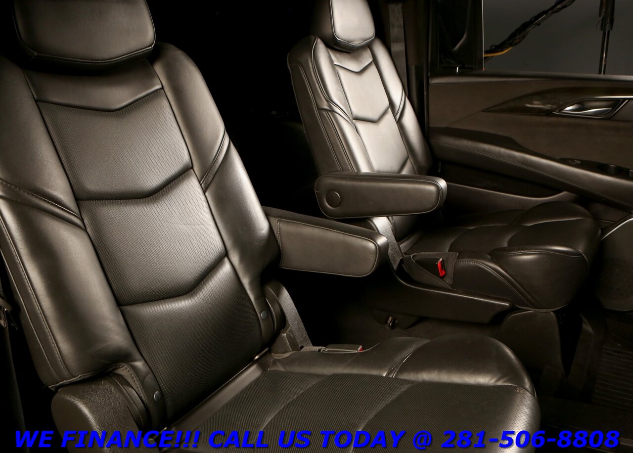 2018 Cadillac Escalade 2018 ESV Platinum 4x4 NAV DVD HUD SUN BLIS CAPTAIN - Photo 23 - Houston, TX 77031
