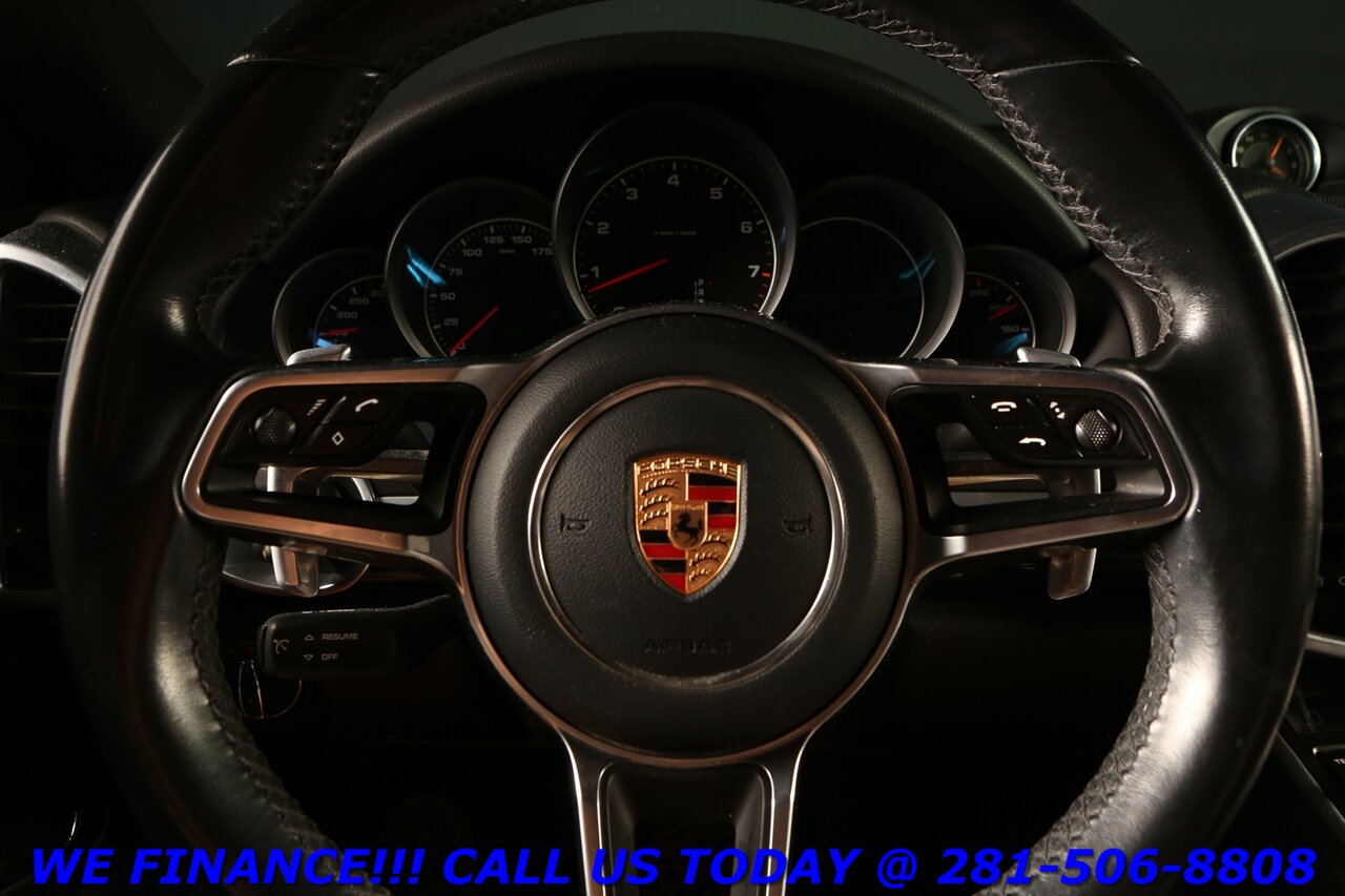 2017 Porsche Cayenne 2017 Platinum AWD NAV PANO BOSE CAMERA - Photo 13 - Houston, TX 77031