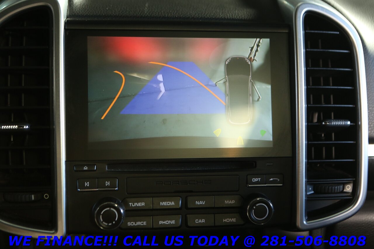 2017 Porsche Cayenne 2017 Platinum AWD NAV PANO BOSE CAMERA - Photo 16 - Houston, TX 77031