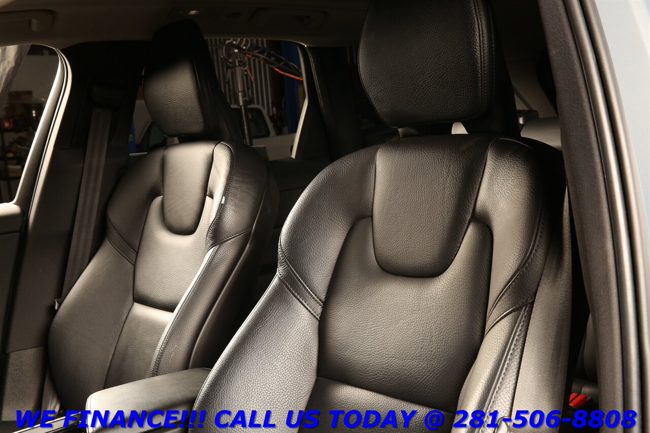 2023 Volvo XC60 2023 B5 Plus Dark Theme AWD NAV PANO BLIND 67K MLS   - Photo 12 - Houston, TX 77031