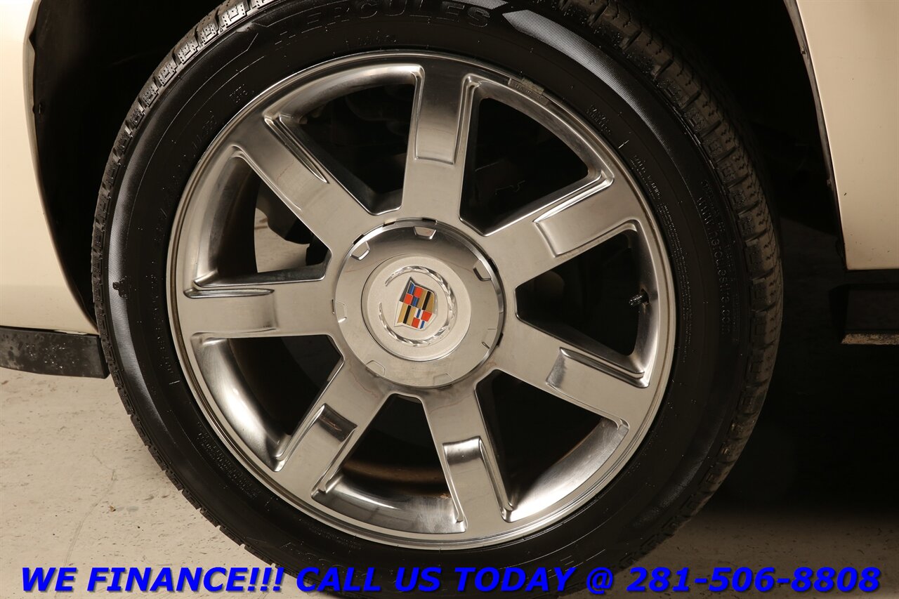 2011 Cadillac Escalade 2011 EXT Premium AWD NAV DVD SUN CAMERA 85K MLS - Photo 24 - Houston, TX 77031