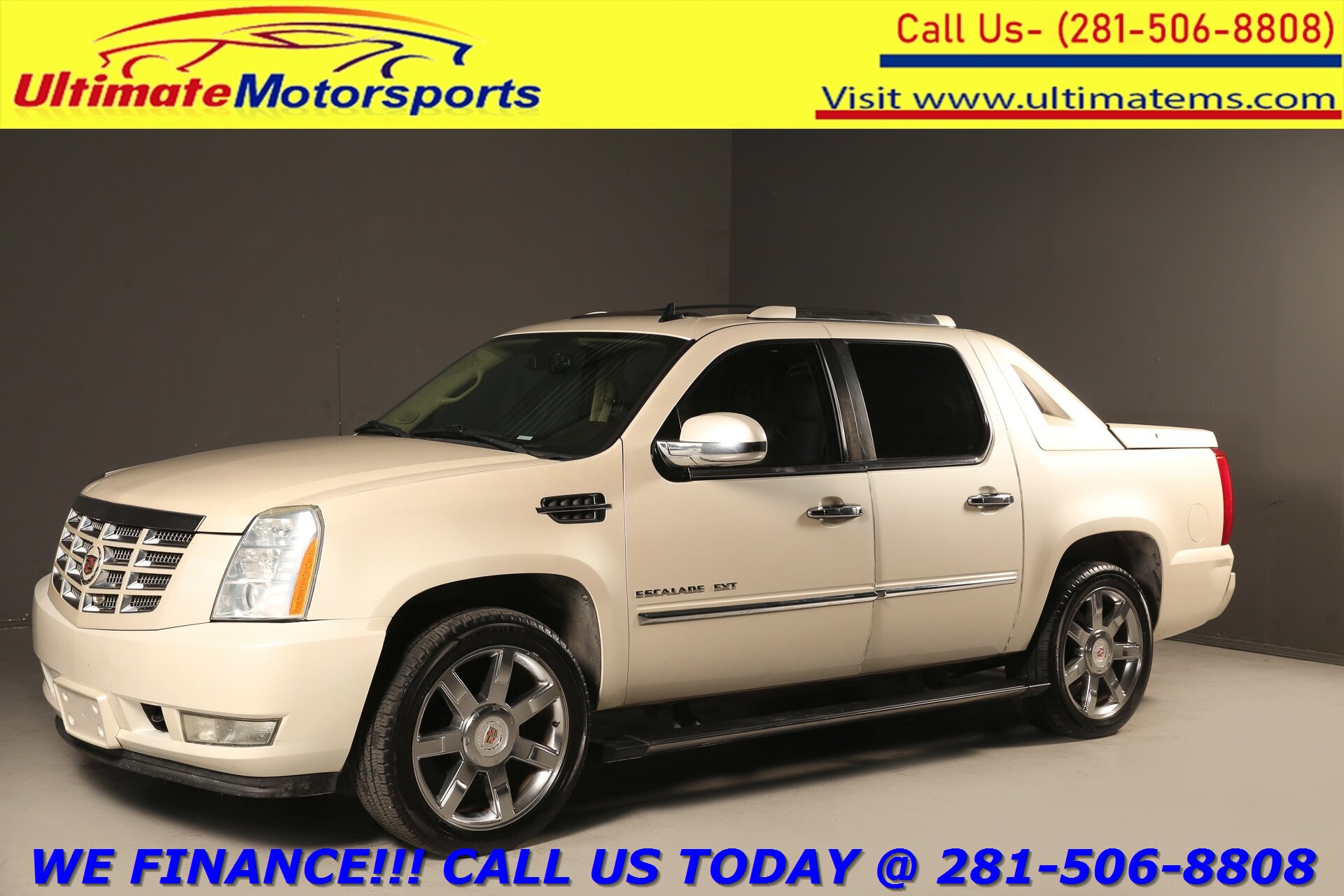2011 Cadillac Escalade 2011 EXT Premium AWD NAV DVD SUN CAMERA 85K MLS   - Photo 1 - Houston, TX 77031