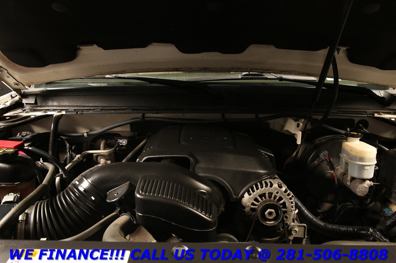 2011 Cadillac Escalade 2011 EXT Premium AWD NAV DVD SUN CAMERA 85K MLS - Photo 25 - Houston, TX 77031