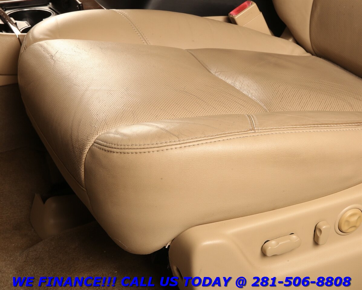 2011 Cadillac Escalade 2011 EXT Premium AWD NAV DVD SUN CAMERA 85K MLS - Photo 13 - Houston, TX 77031