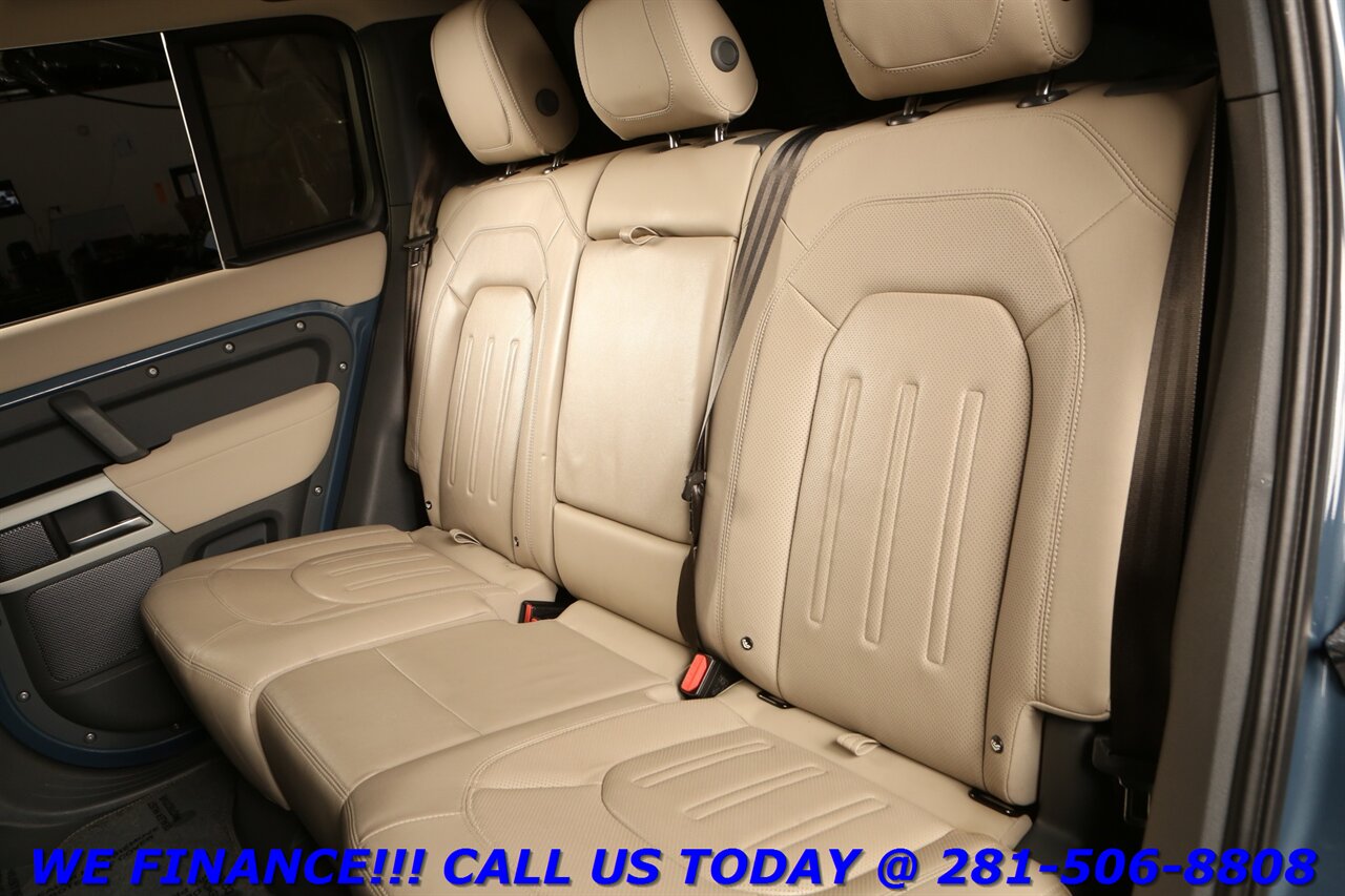 2022 Land Rover Defender 2022 110 SE AWD NAV PANO BLIND MERIDIAN 19K MLS   - Photo 22 - Houston, TX 77031