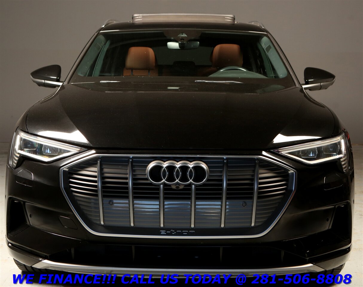 2019 Audi e-tron 2019 Quattro Premium Plus AWD NAV PANO BLIND   - Photo 8 - Houston, TX 77031
