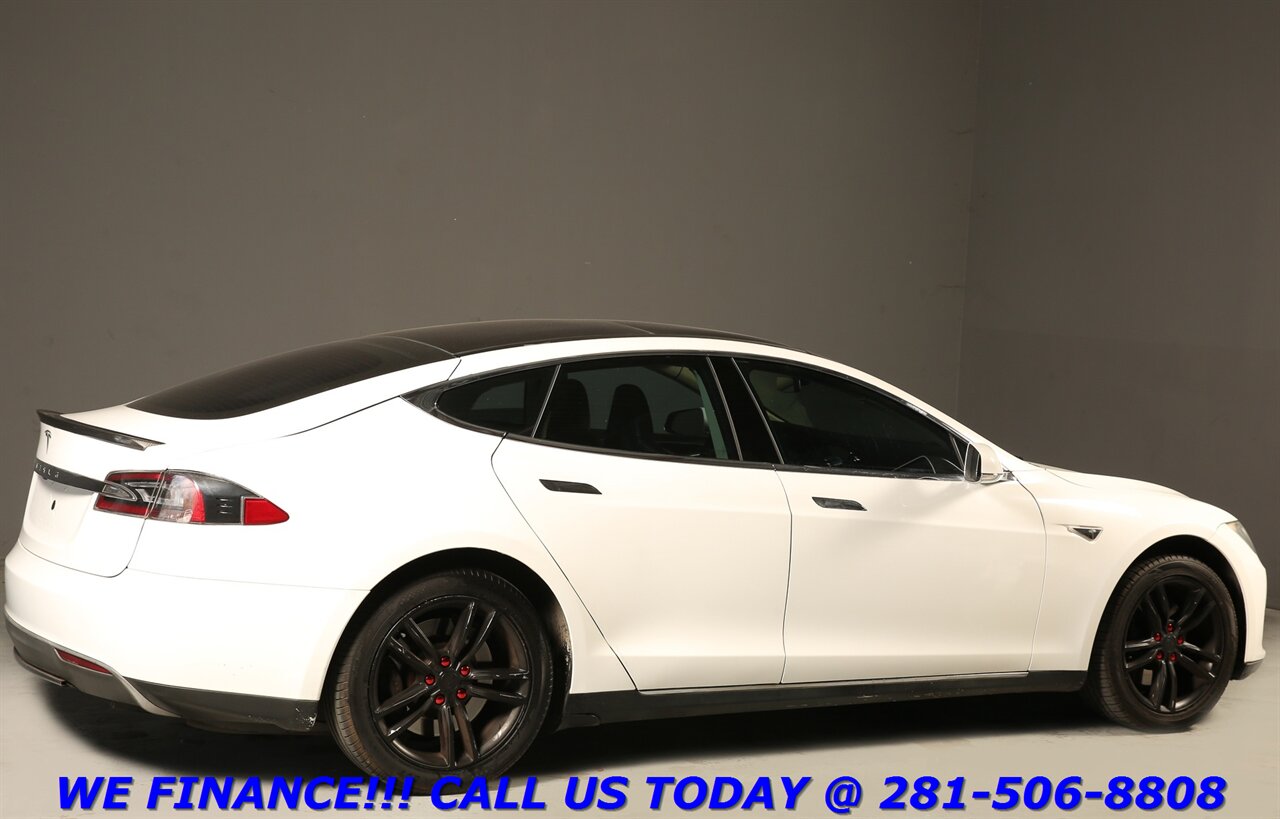 2013 Tesla Model S 2013 NAV PANO WOOD CAMERA KEYLESS   - Photo 6 - Houston, TX 77031
