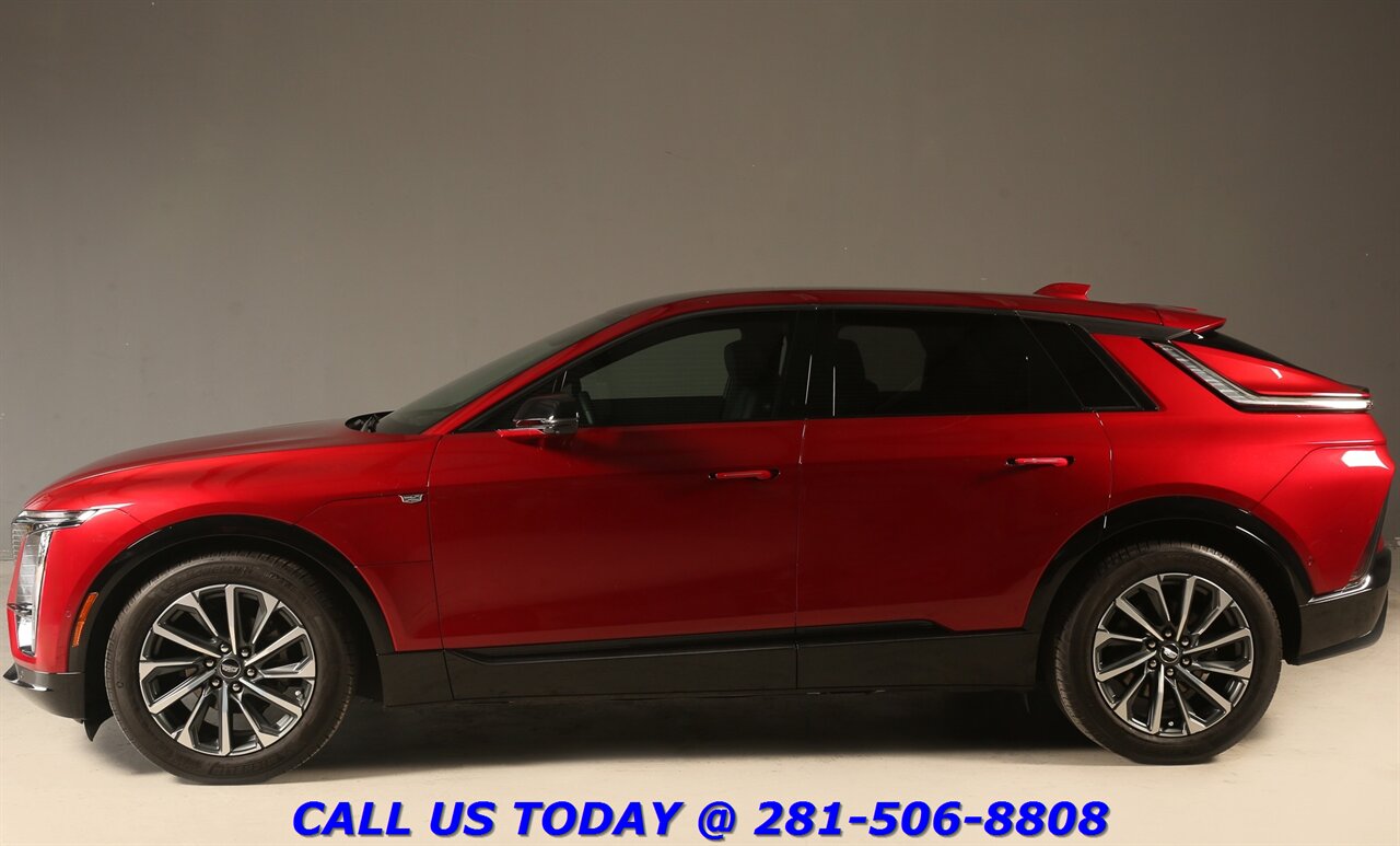 2024 Cadillac LYRIQ 2024 Sport 500HP AWD NAV PANO ADAPTDRIVE 24K Mi - Photo 28 - Houston, TX 77031