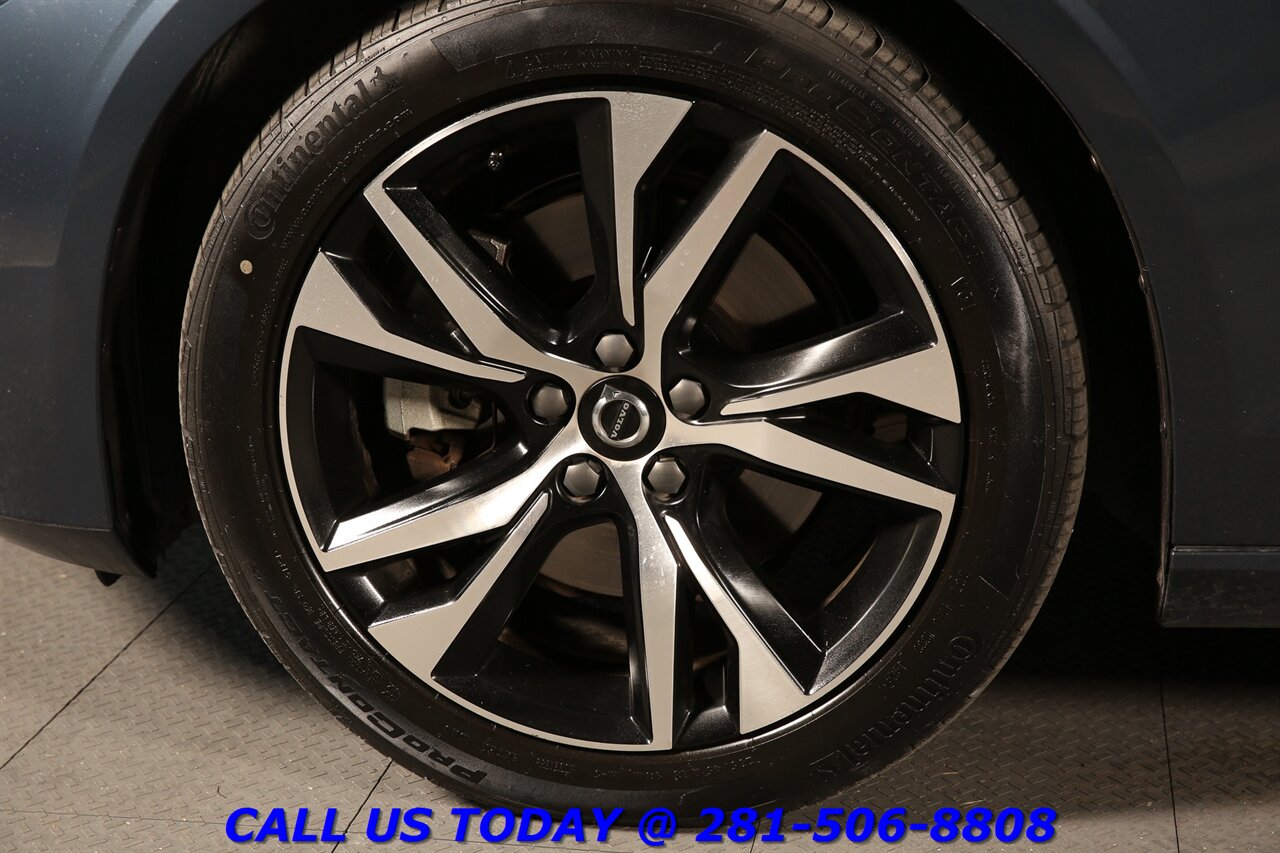 2025 Volvo S60 2025 B5 Core NAV PANO BLIS CARPLAY WARRANTY 37K Mi - Photo 23 - Houston, TX 77031