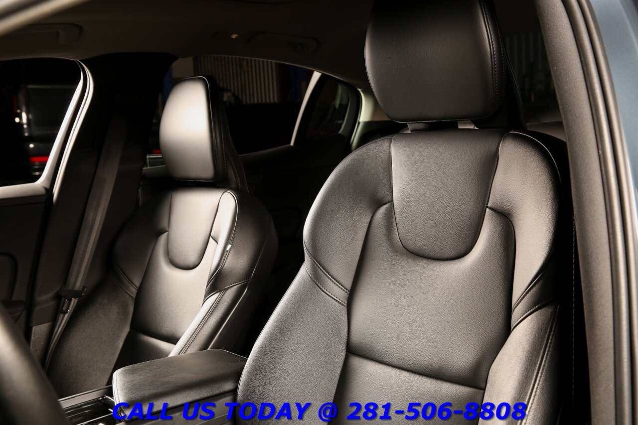 2025 Volvo S60 2025 B5 Core NAV PANO BLIS CARPLAY WARRANTY 37K Mi - Photo 11 - Houston, TX 77031
