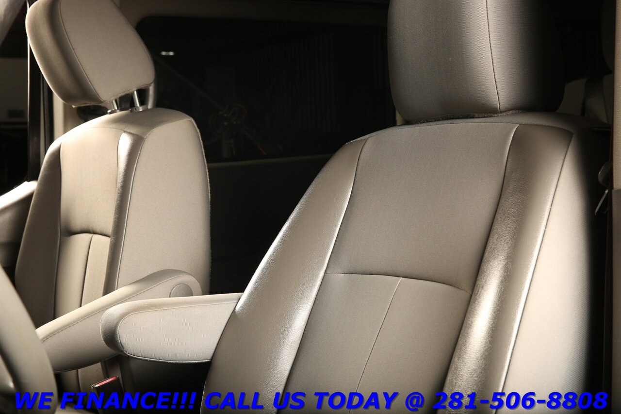 2020 Nissan NV 2020 3500 HD 15-PASS AUTO CRUISE CAMERA 28K MILES!   - Photo 11 - Houston, TX 77031