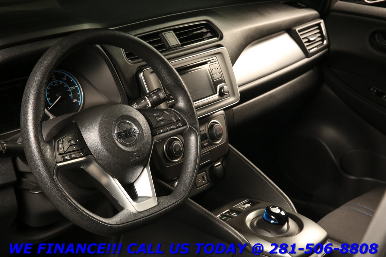 2018 Nissan LEAF 2018 S QUICK CHARGE CAMERA KEYLESS 34K MLS   - Photo 10 - Houston, TX 77031