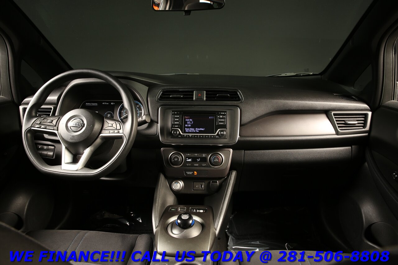 2018 Nissan LEAF 2018 S QUICK CHARGE CAMERA KEYLESS 34K MLS   - Photo 3 - Houston, TX 77031