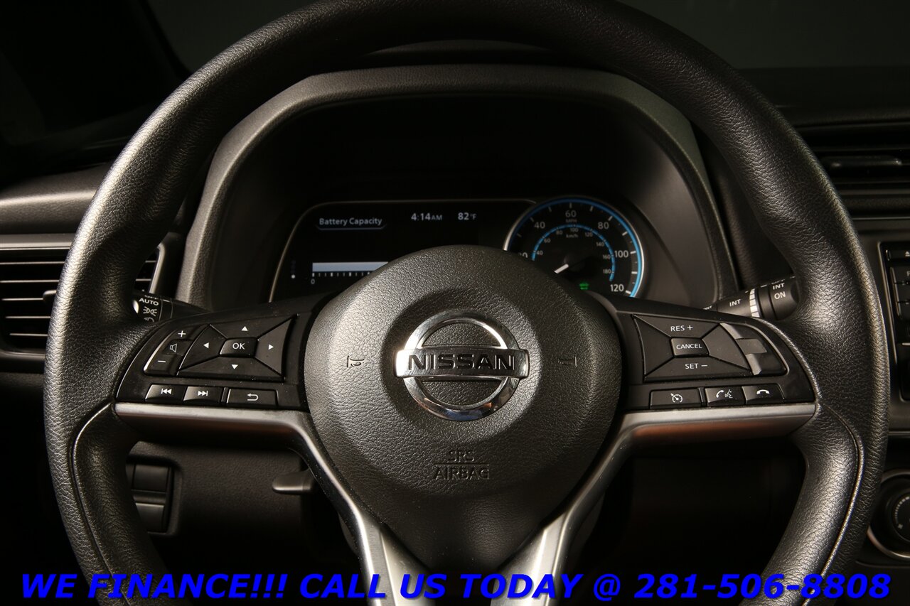 2018 Nissan LEAF 2018 S QUICK CHARGE CAMERA KEYLESS 34K MLS   - Photo 13 - Houston, TX 77031