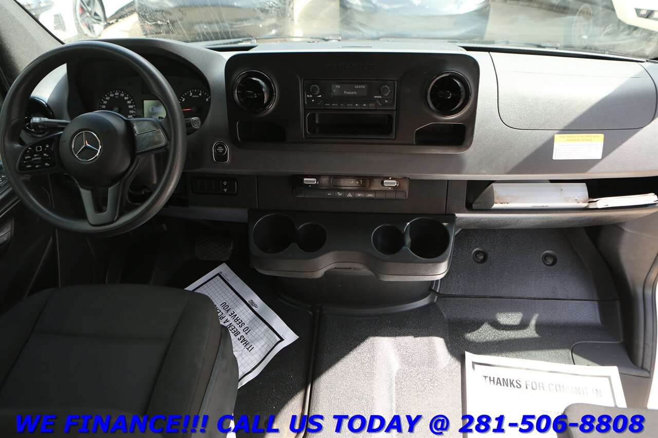 2020 Mercedes-Benz Sprinter 2020 2500 CARGO VAN HIGH ROOF BLIND CAMERA 10K MLS   - Photo 3 - Houston, TX 77031