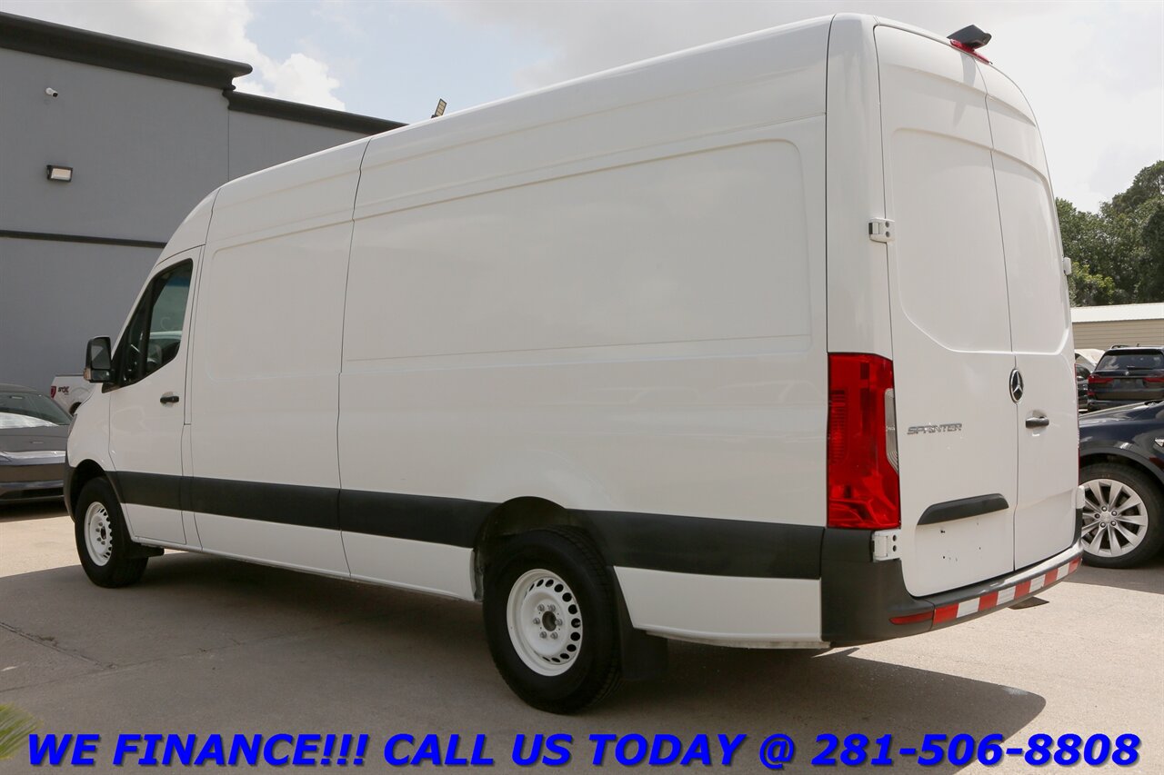 2020 Mercedes-Benz Sprinter 2020 2500 CARGO VAN HIGH ROOF BLIND CAMERA 10K MLS   - Photo 5 - Houston, TX 77031