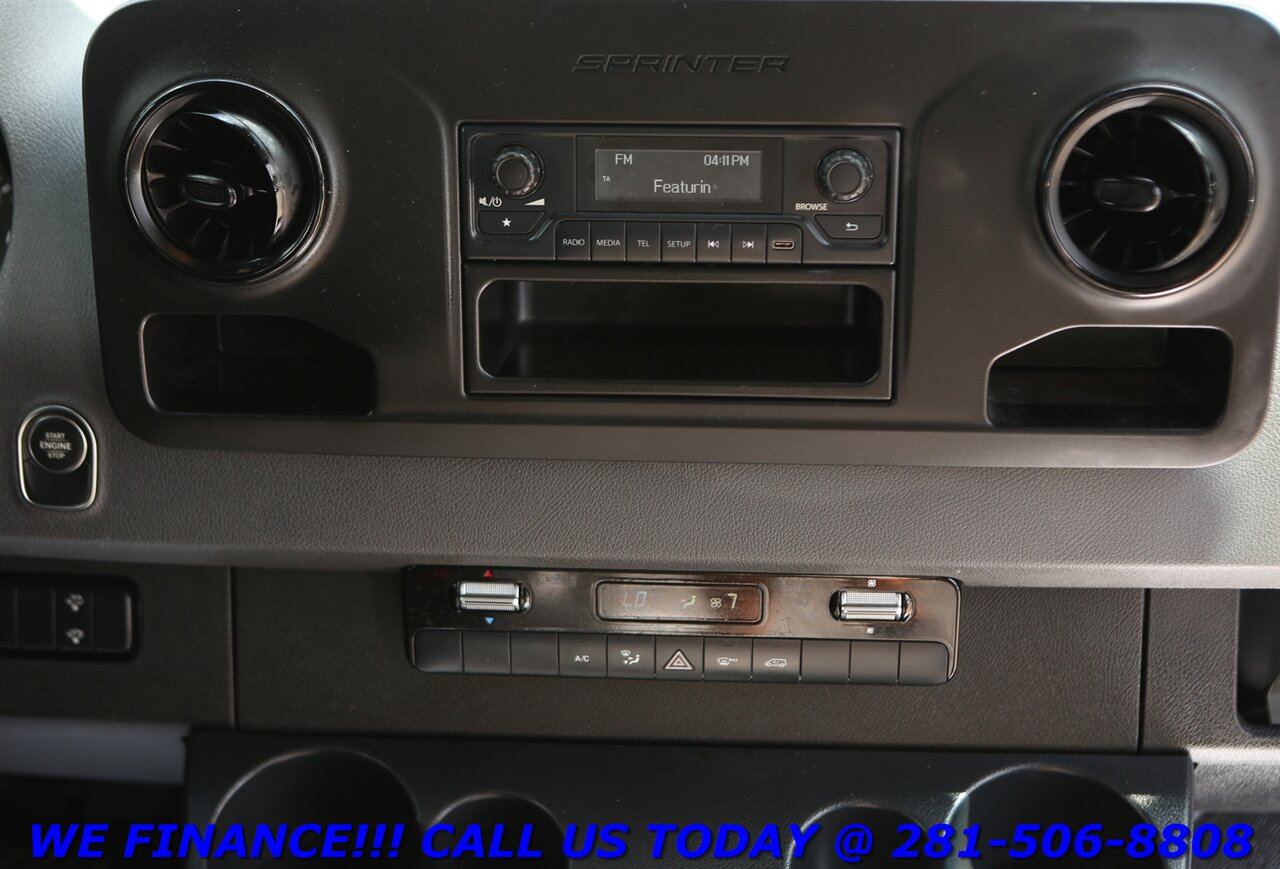 2020 Mercedes-Benz Sprinter 2020 2500 CARGO VAN HIGH ROOF BLIND CAMERA 10K MLS   - Photo 18 - Houston, TX 77031