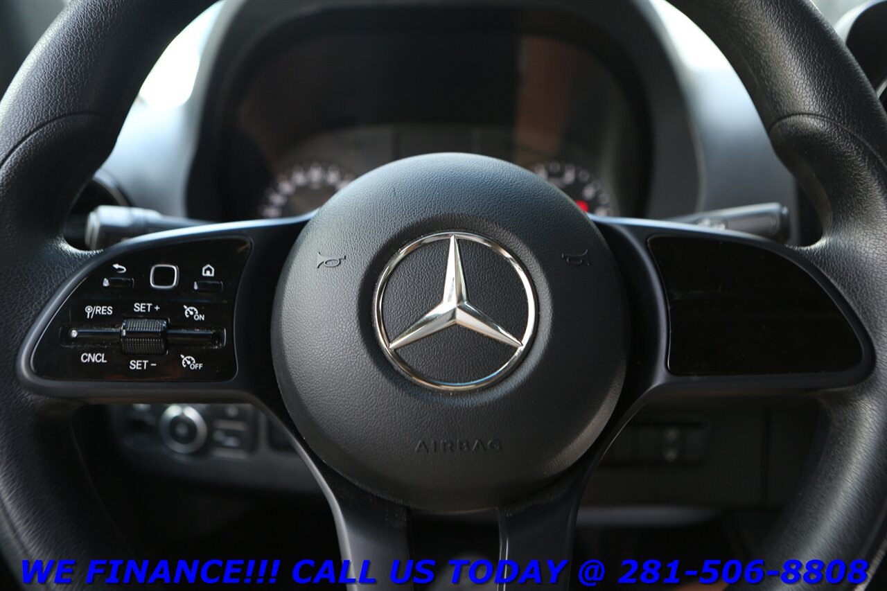 2020 Mercedes-Benz Sprinter 2020 2500 CARGO VAN HIGH ROOF BLIND CAMERA 10K MLS   - Photo 15 - Houston, TX 77031