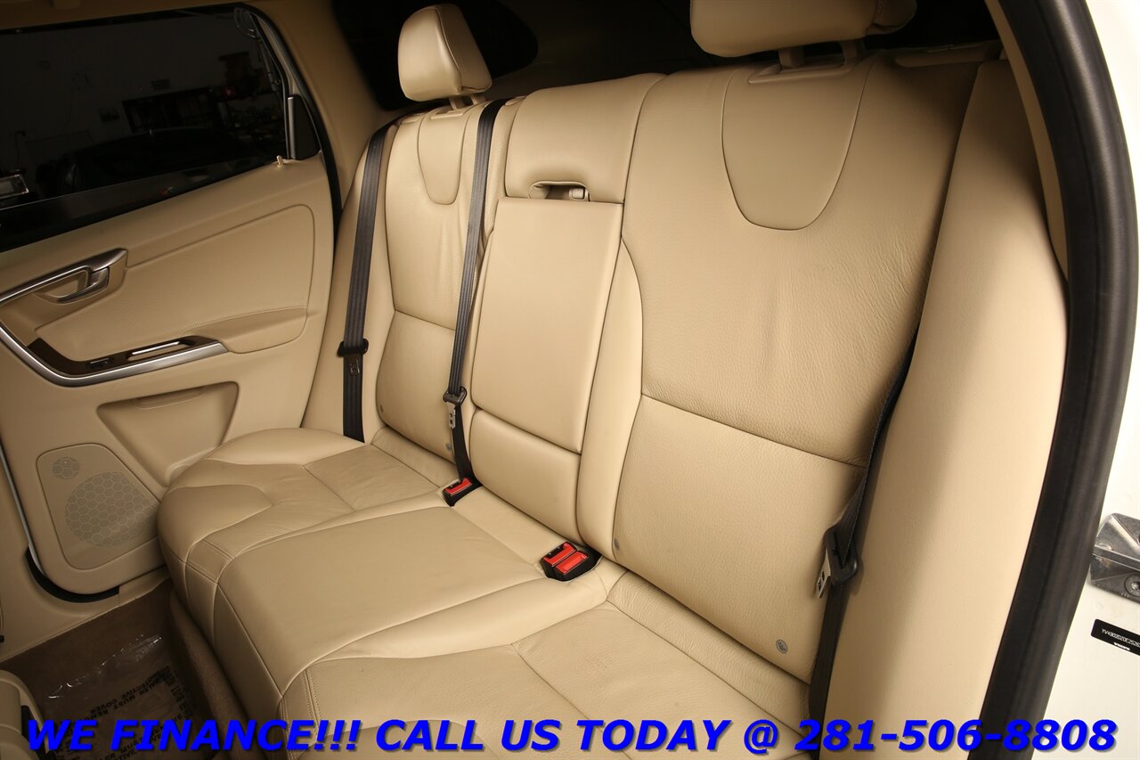 2014 Volvo XC60 T6 AWD Platinum NAV PANO LEATHER BLIS TECH CLIMATE   - Photo 21 - Houston, TX 77031