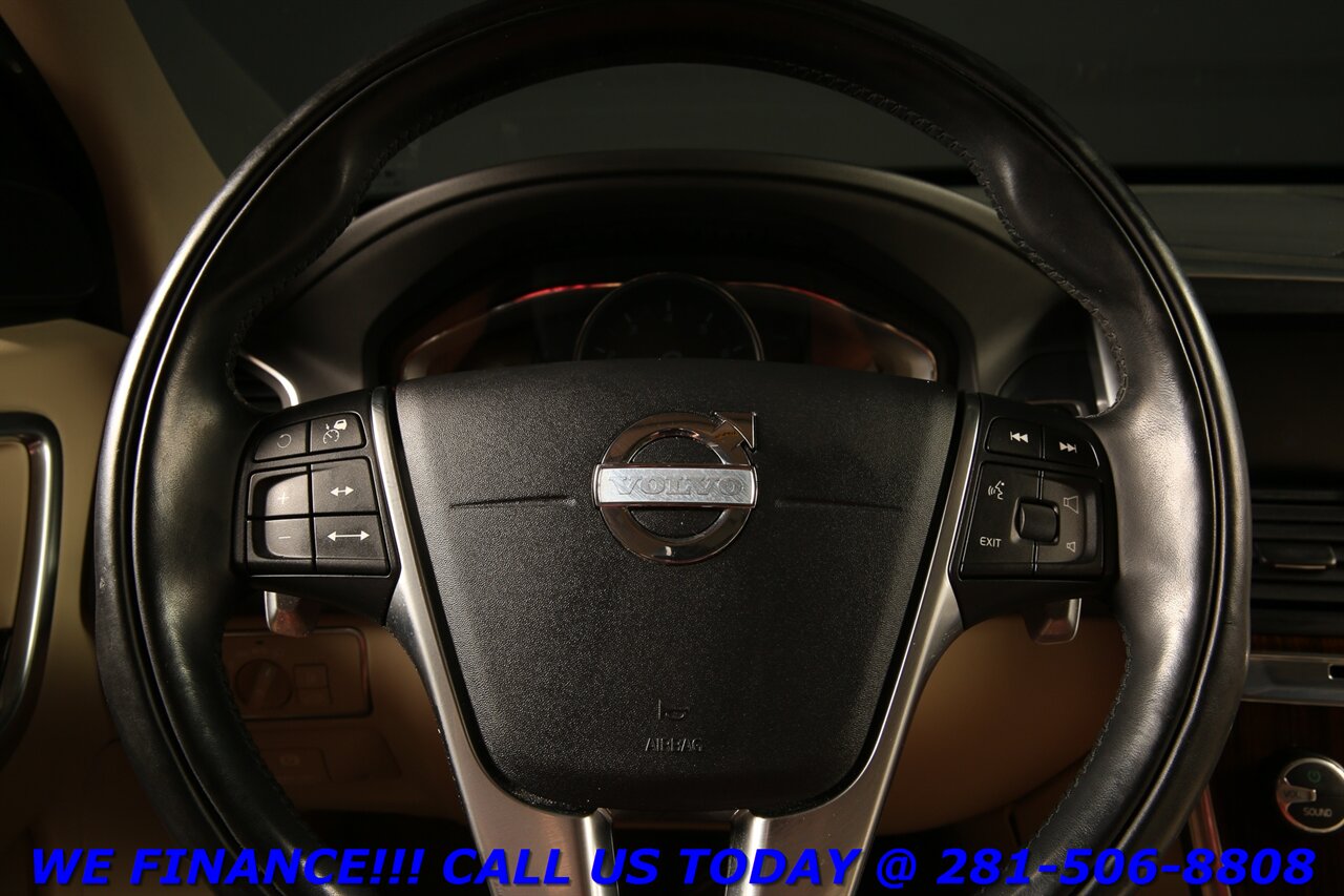 2014 Volvo XC60 T6 AWD Platinum NAV PANO LEATHER BLIS TECH CLIMATE   - Photo 14 - Houston, TX 77031